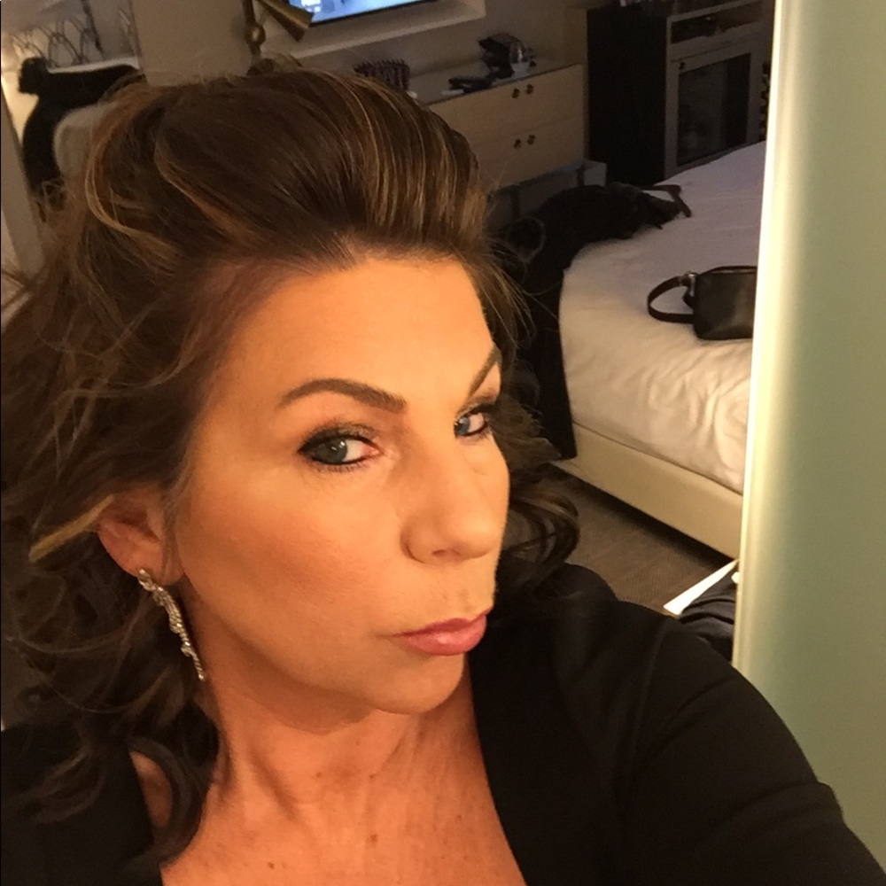 Meet your Posher, Kimberly